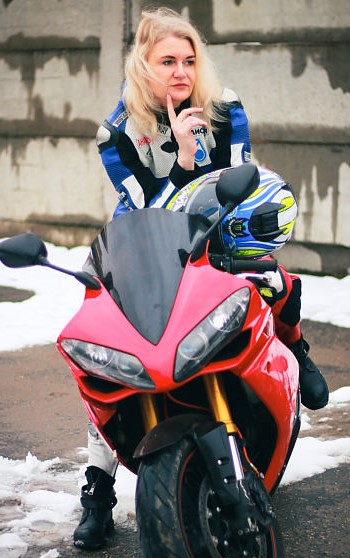motorEliseChick